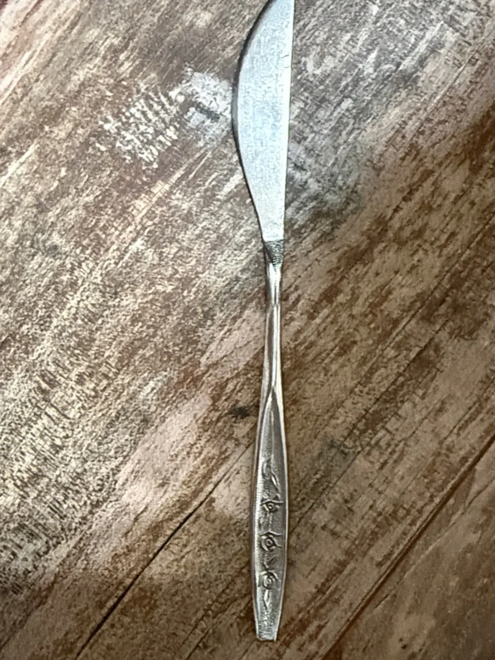 Stainless Floral Handle Butter Knife